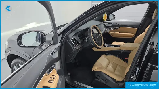 VOLVO XC90 T8 ULTIMATE BRIGHT HYBRID