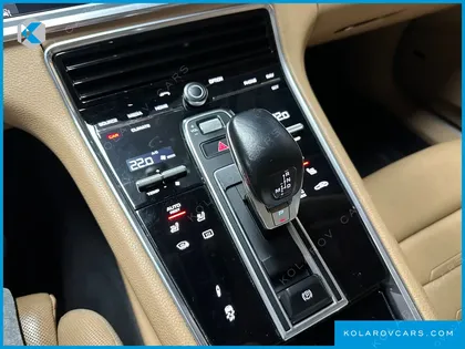 PORSCHE PANAMERA 3.0 AWD