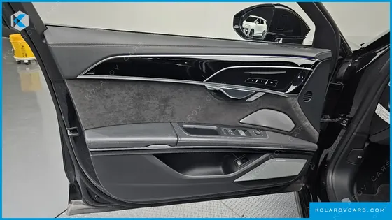 AUDI A8 55 TFSI QUATTRO LWB