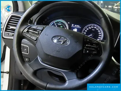 HYUNDAI GRANDEUR EXCLUSIVE