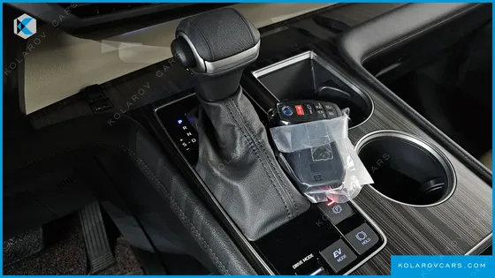 TOYOTA SIENNA 2.5 HYBRID 2WD