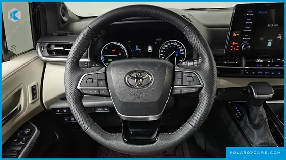 TOYOTA SIENNA 2.5 HYBRID 2WD