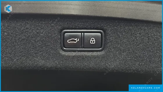 GENESIS G90 3.8 AWD