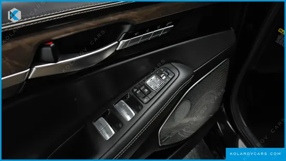 GENESIS G90 3.3 T AWD