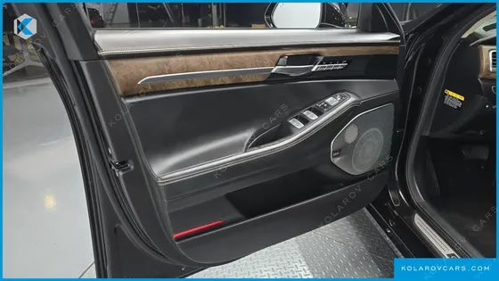 GENESIS G90 3.3 T AWD
