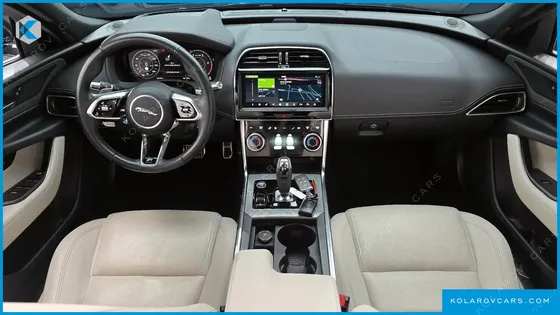 JAGUAR XE D180 R-DYNAMIC S