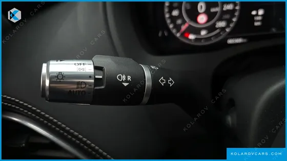 JAGUAR XE D180 R-DYNAMIC S