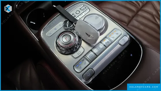 GENESIS G90 GASOLINE 3.5 TURBO AWD