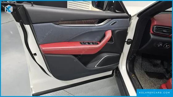 MASERATI LEVANTE 3.0 AWD GRANLUSSO
