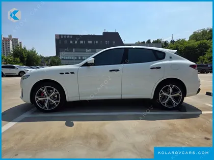 MASERATI LEVANTE 3.8 GTS AWD