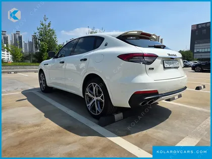 MASERATI LEVANTE 3.8 GTS AWD