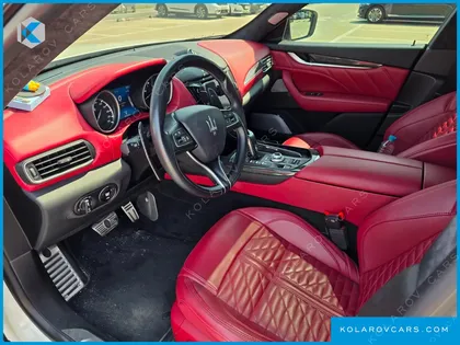 MASERATI LEVANTE 3.8 GTS AWD