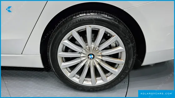 BMW GRAN TURISMO (GT) 630I XDRIVE LUXURY