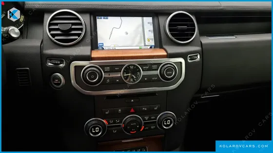 LAND ROVER DISCOVERY 3.0 SDV6 SE
