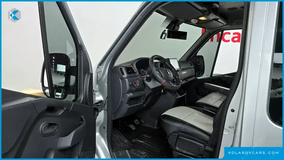 RENAULT KOREA MASTER 2.3 15-SEATER