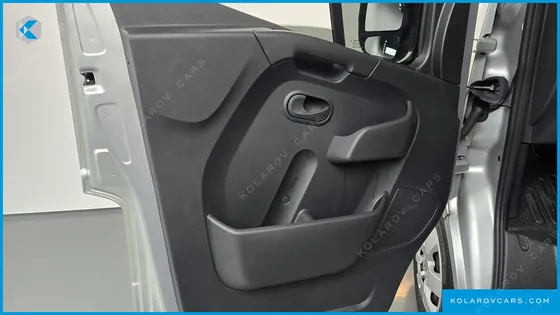 RENAULT KOREA MASTER 2.3 15-SEATER
