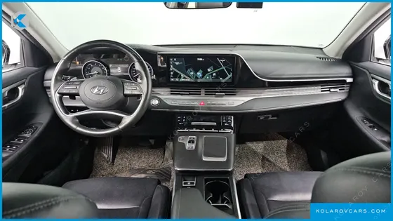 HYUNDAI GRANDEUR 3.0 LPI RENT CAR