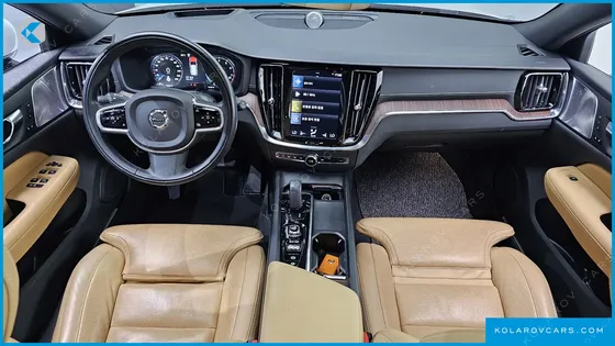 VOLVO V60 B5 PRO AWD