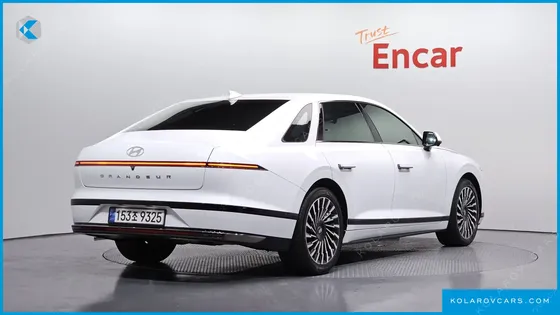 HYUNDAI GRANDEUR CALLIGRAPHY