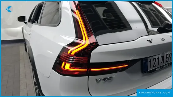 VOLVO V90 B5 PRO AWD