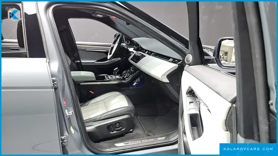 LAND ROVER RANGE ROVER EVOQUE D180 FIRST EDITION