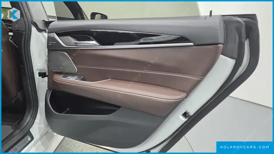 BMW GRAN TURISMO (GT) 630I XDRIVE M SPORT