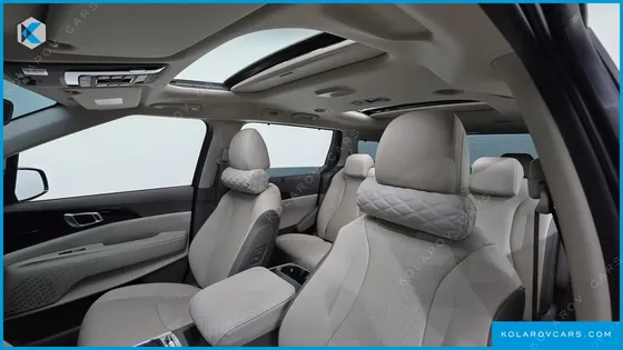 KIA CARNIVAL 9-SEATER SIGNATURE