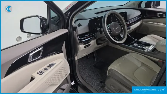 KIA CARNIVAL 9-SEATER SIGNATURE