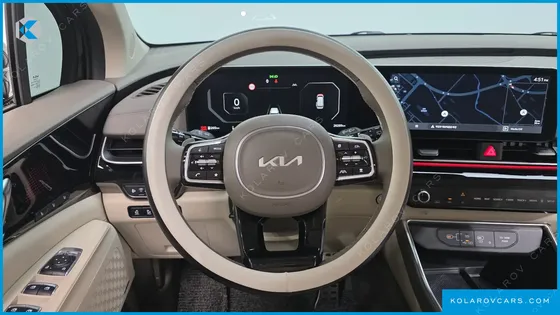 KIA CARNIVAL 9-SEATER SIGNATURE