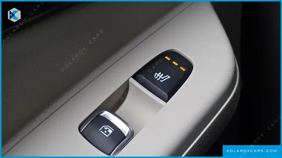 KIA CARNIVAL 9-SEATER SIGNATURE