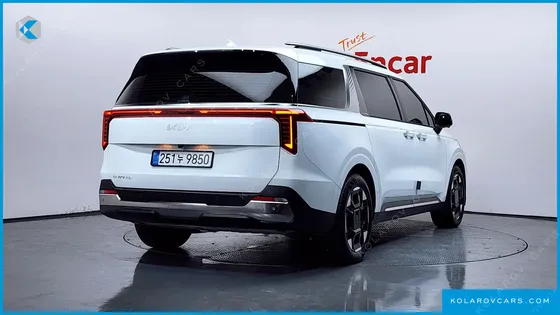 KIA CARNIVAL 9-SEATER SIGNATURE