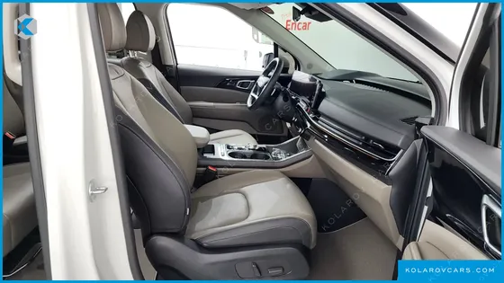 KIA CARNIVAL 9-SEATER SIGNATURE