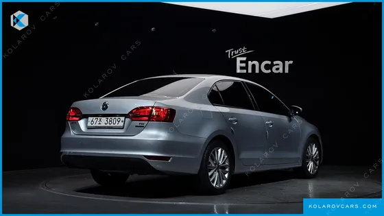 VOLKSWAGEN JETTA 1.6 TDI BLUE MOTION
