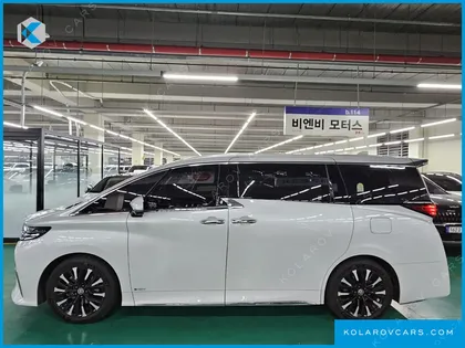 TOYOTA ALPHARD 2.5 HEV EXECUTIVE AWD