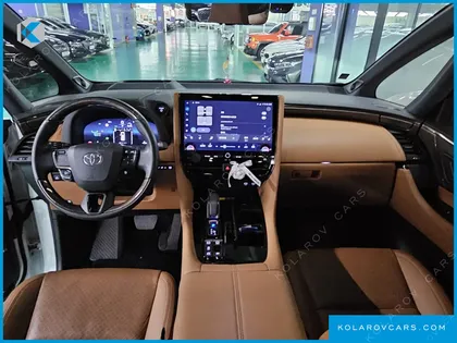 TOYOTA ALPHARD 2.5 HEV EXECUTIVE AWD