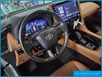 TOYOTA ALPHARD 2.5 HEV EXECUTIVE AWD