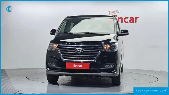 HYUNDAI STAREX 4WD URBAN 9-SEATER