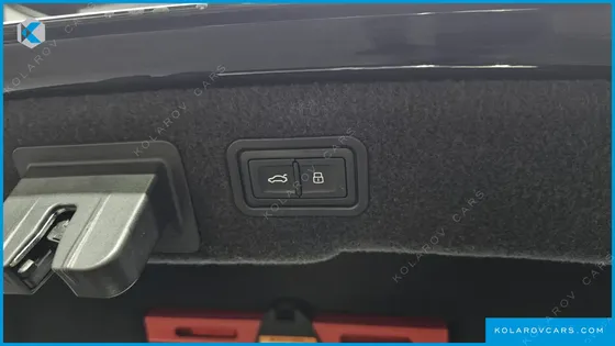 AUDI A8 60 TFSI QUATTRO LWB