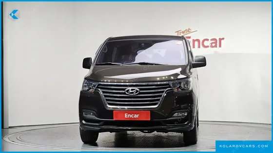 HYUNDAI STAREX 4WD URBAN 9-SEATER