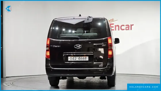 HYUNDAI STAREX 4WD URBAN 9-SEATER