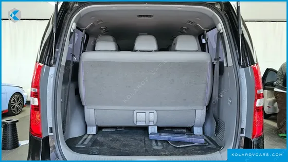 HYUNDAI STAREX 4WD URBAN 9-SEATER