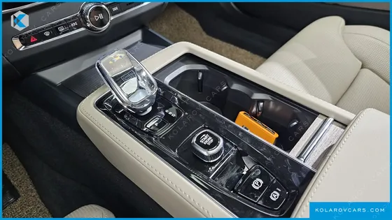 VOLVO S90 B5 ULTRA BRIGHT