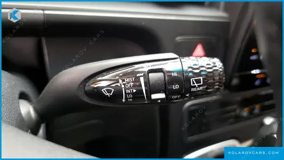 HYUNDAI STARIA L3.5  KINDER SAFETY CAR