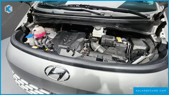 HYUNDAI STARIA L3.5 CARGO 5-SEATER