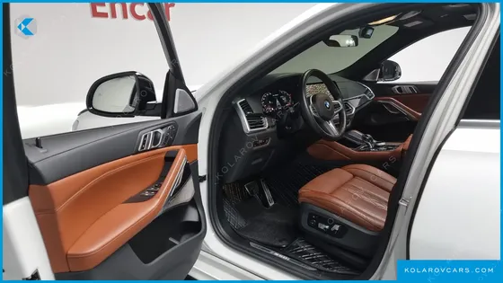 BMW X6 M50I