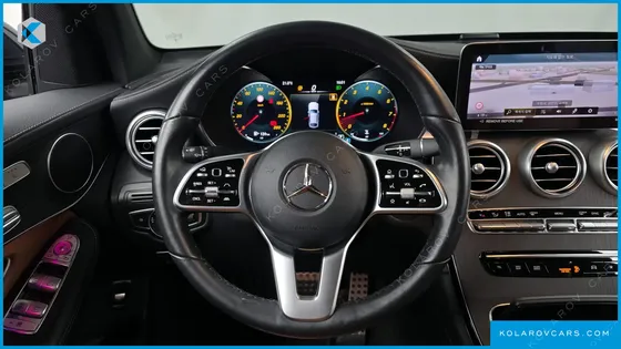 MERCEDES GLC-CLASS GCL300 4MATIC COUPE