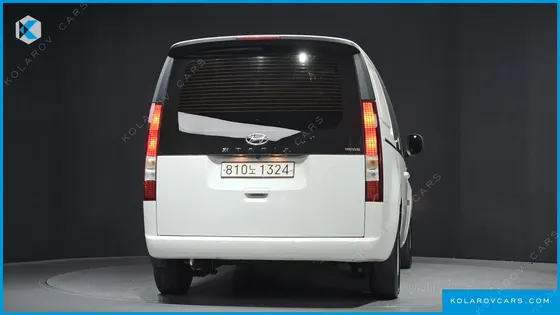 HYUNDAI STARIA CARGO 5-SEATER