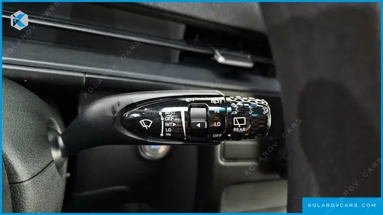 HYUNDAI STARIA TOURER 11-SEATER