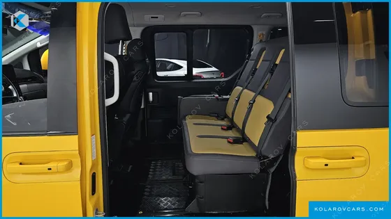 HYUNDAI STARIA L3.5  KINDER SAFETY CAR