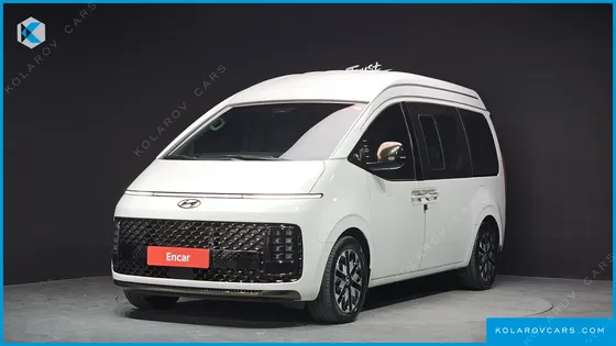 HYUNDAI STARIA 4WD LOUNGE 9-SEATER